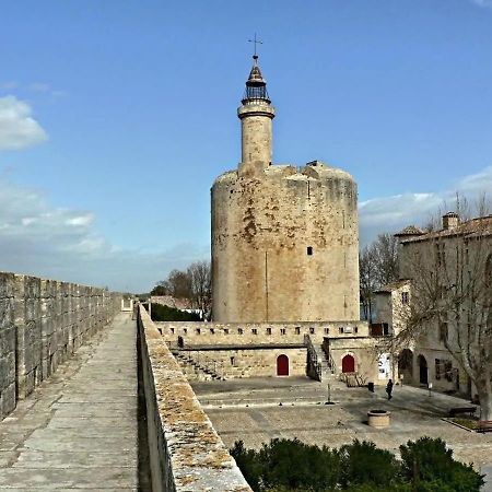 Appartement Centre Village, Clim Et Parking Gratuit Aigues-Mortes Exterior photo